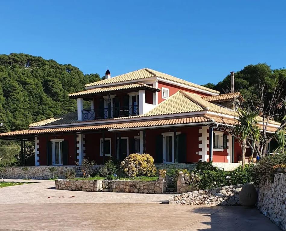 Villa Nina 0*