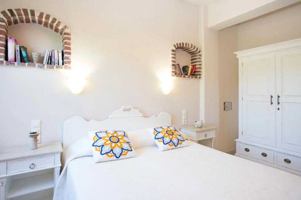 Villa Dafni 0*