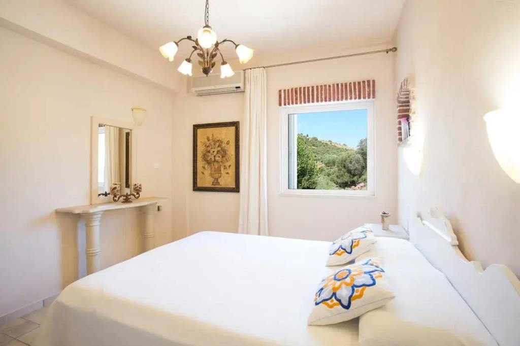 Villa Dafni 0*