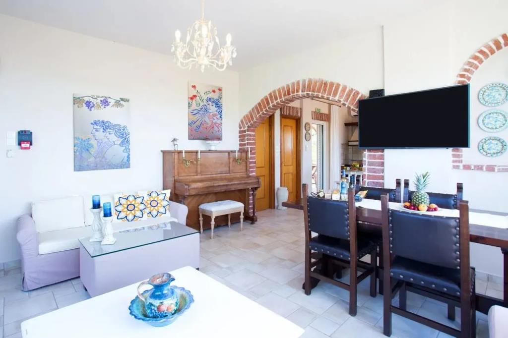 Villa Dafni 0*