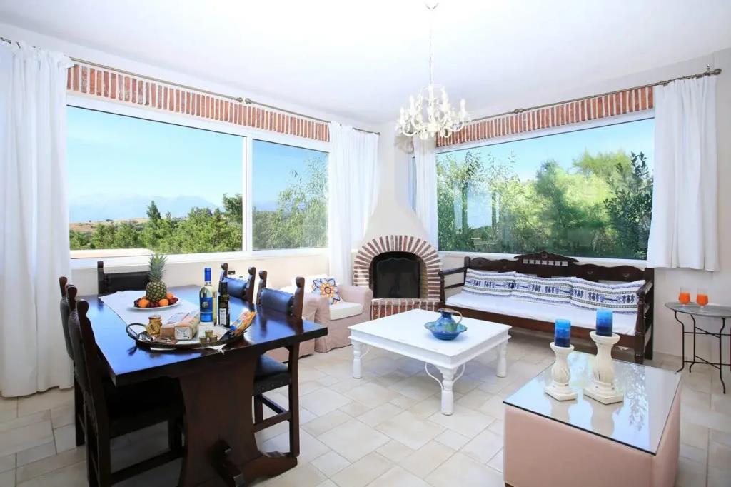 Villa Dafni 0*