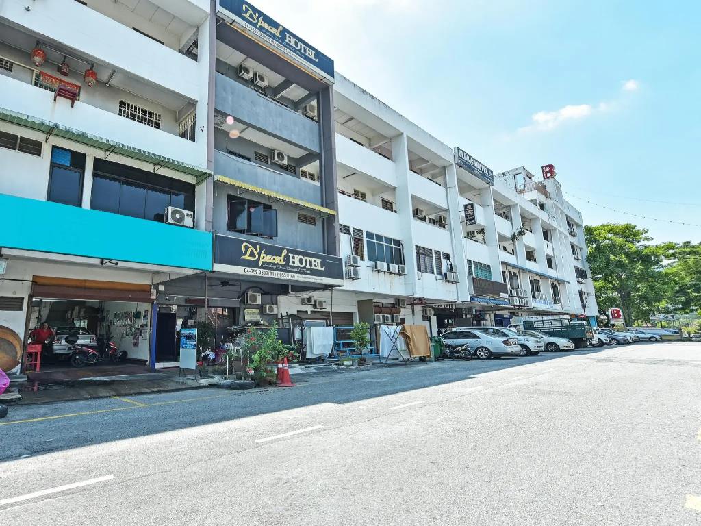 F Hotel Bayan Lepas 2*