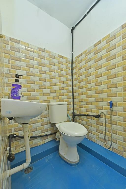 F Hotel Bayan Lepas 2*