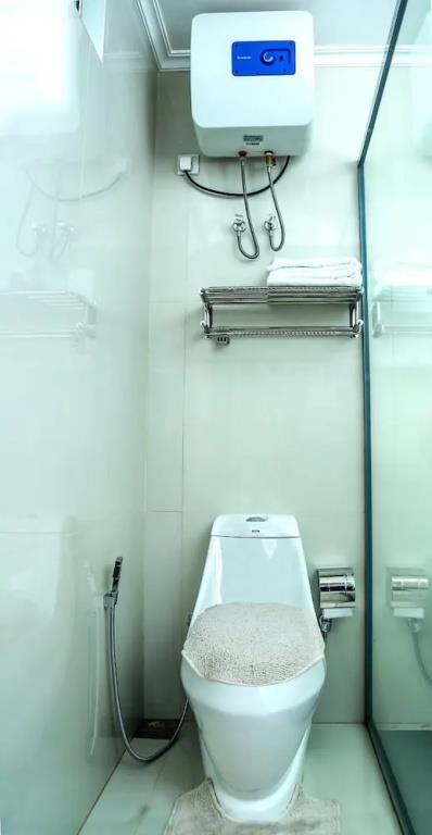 Royal Lake Hotel 3*