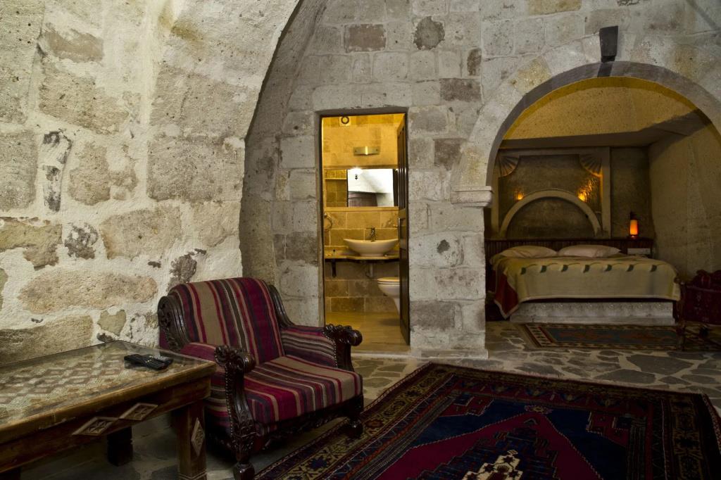 Konak Bezirhane Cave Otel 0*