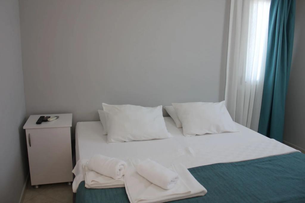M2 Otel 0*