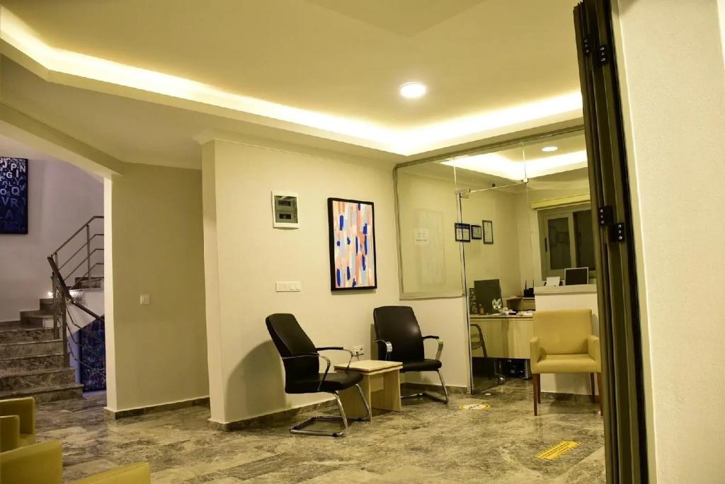M2 Otel 0*