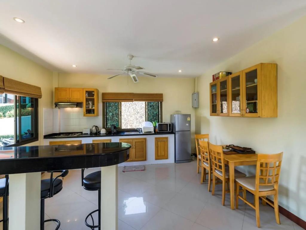 4 Bedroom Sea View Villa - Pad Thai 0*