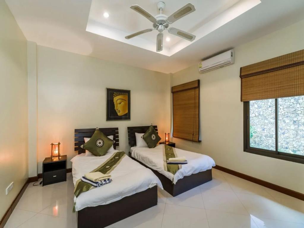 4 Bedroom Sea View Villa - Pad Thai 0*