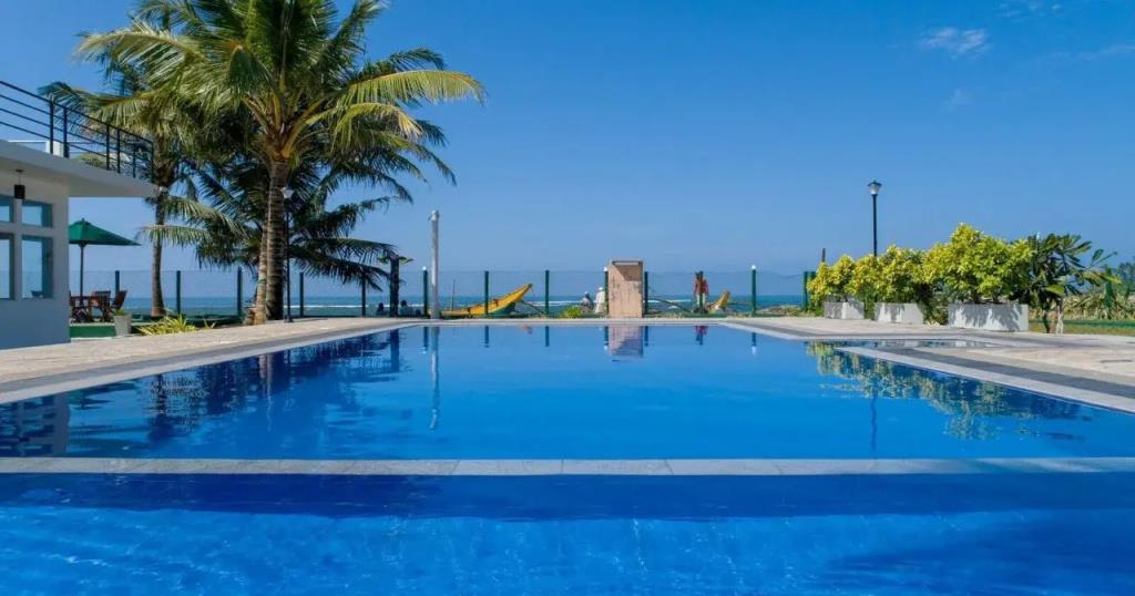 Manara beach 3*