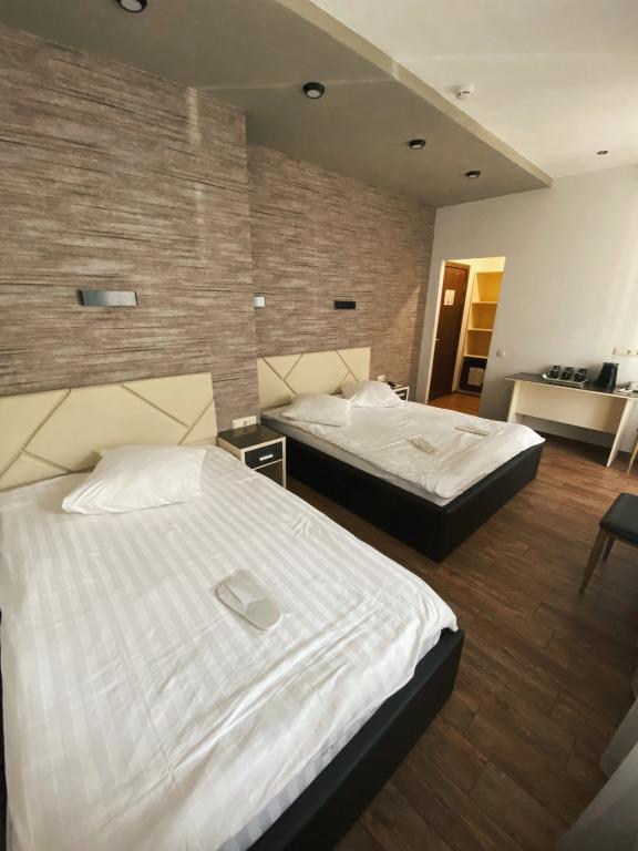 Arka Hotel 0*