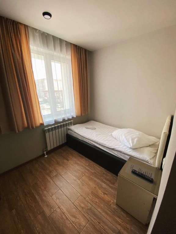 Arka Hotel 0*