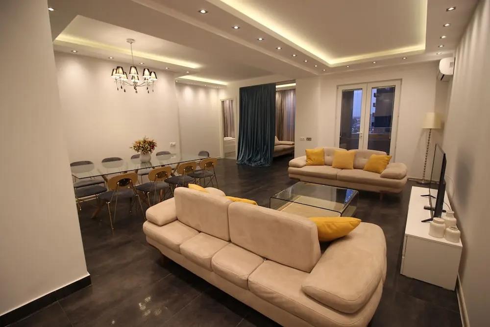 Maxela Rooms & Suites 0*