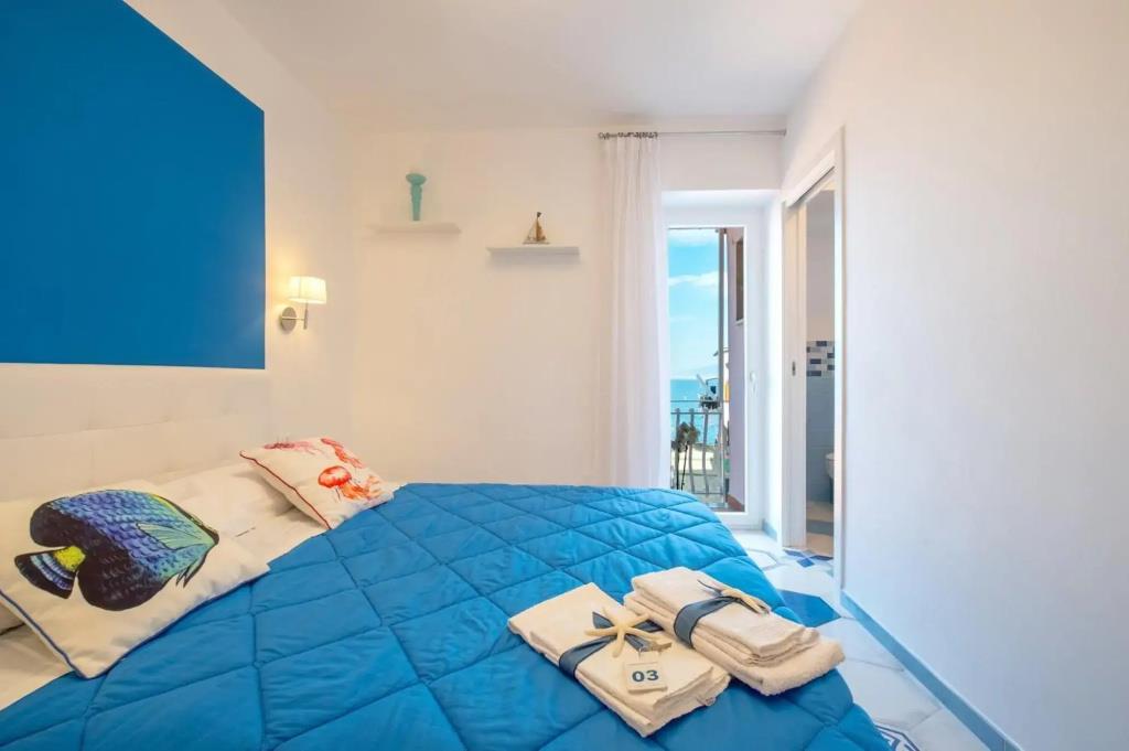 Caruso Sea View 0*
