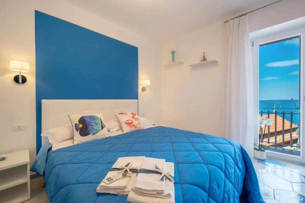 Caruso Sea View 0*