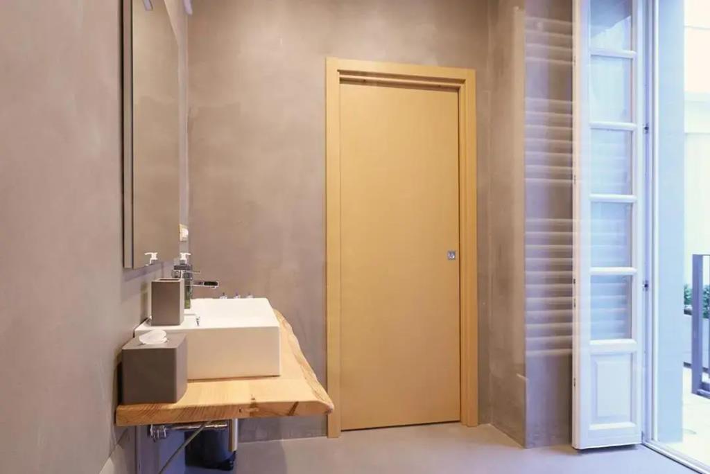 73 Boutique Hotel 4*
