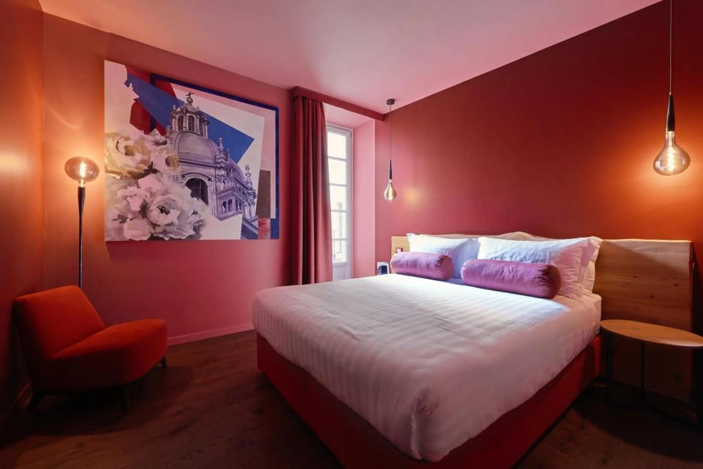 73 Boutique Hotel 4*