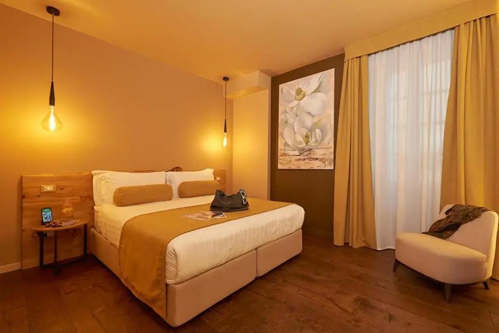 73 Boutique Hotel 4*
