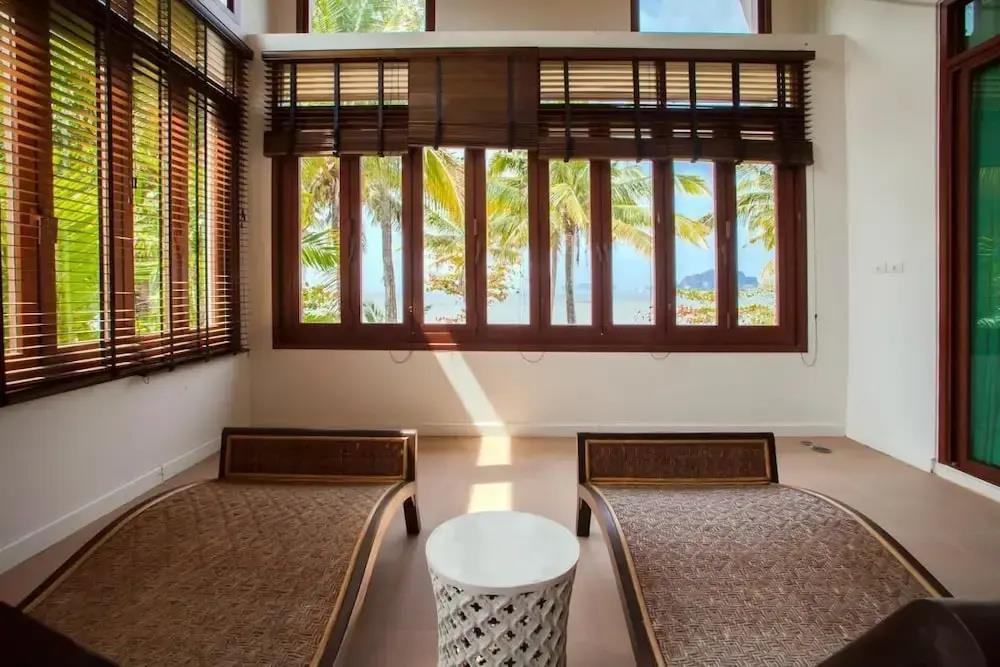 Amatapura Beach Villa 6 0*