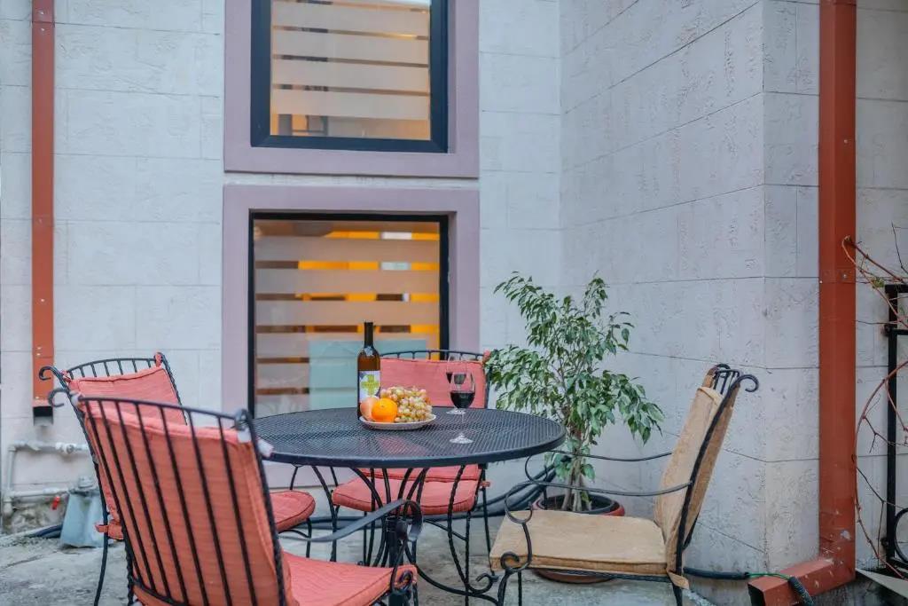 Gala Boutique Hotel 3*