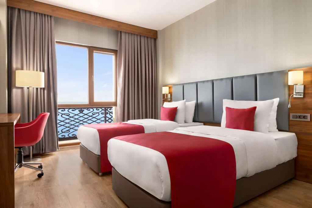 Ramada by Wyndham Van 4*