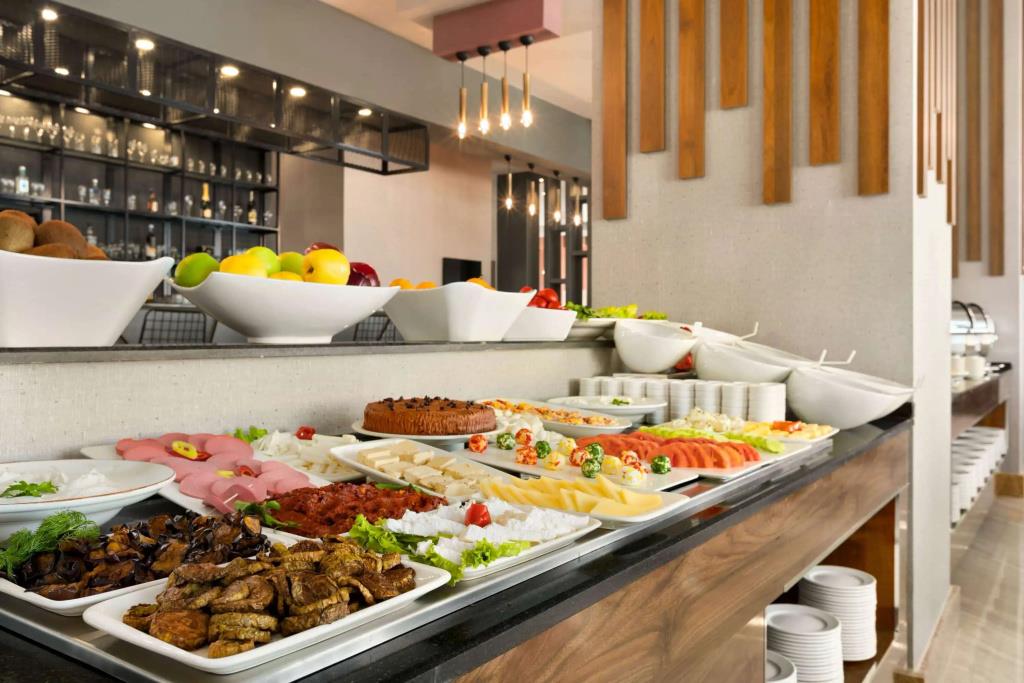 Ramada by Wyndham Van 4*