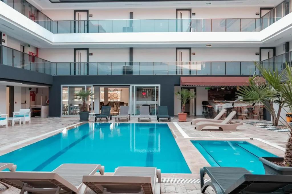 Ladik Hotel 0*