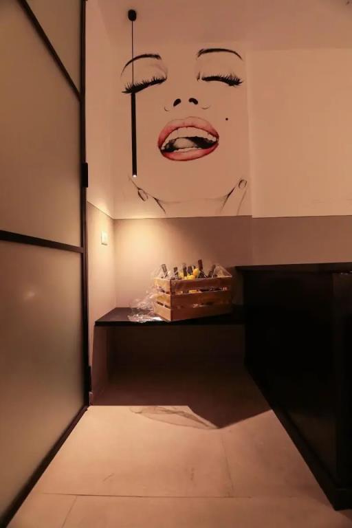 O.Effe. Global Suites at Vatican 0*