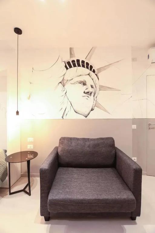 O.Effe. Global Suites at Vatican 0*