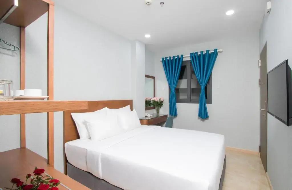 Piano Hotel 2*