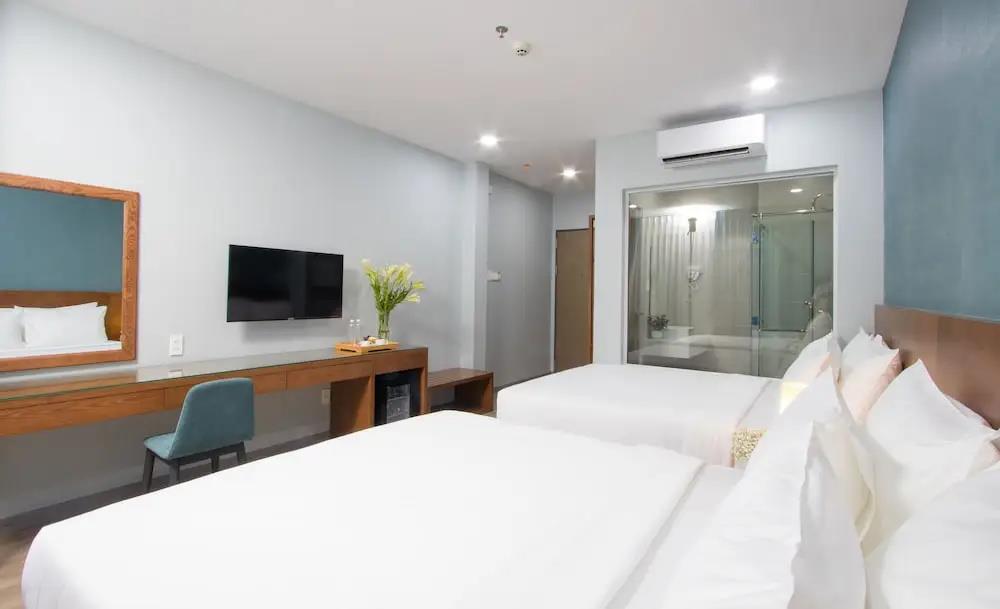 Piano Hotel 2*