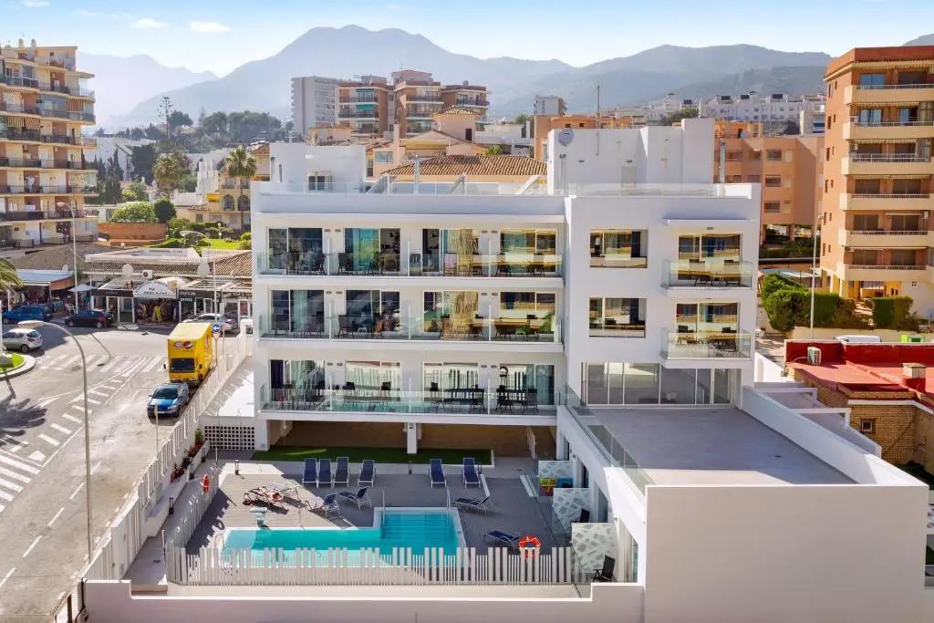 Carihuela Suites 0*