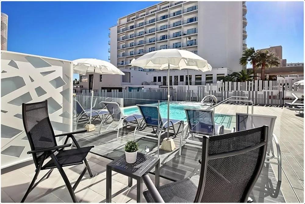 Carihuela Suites 0*