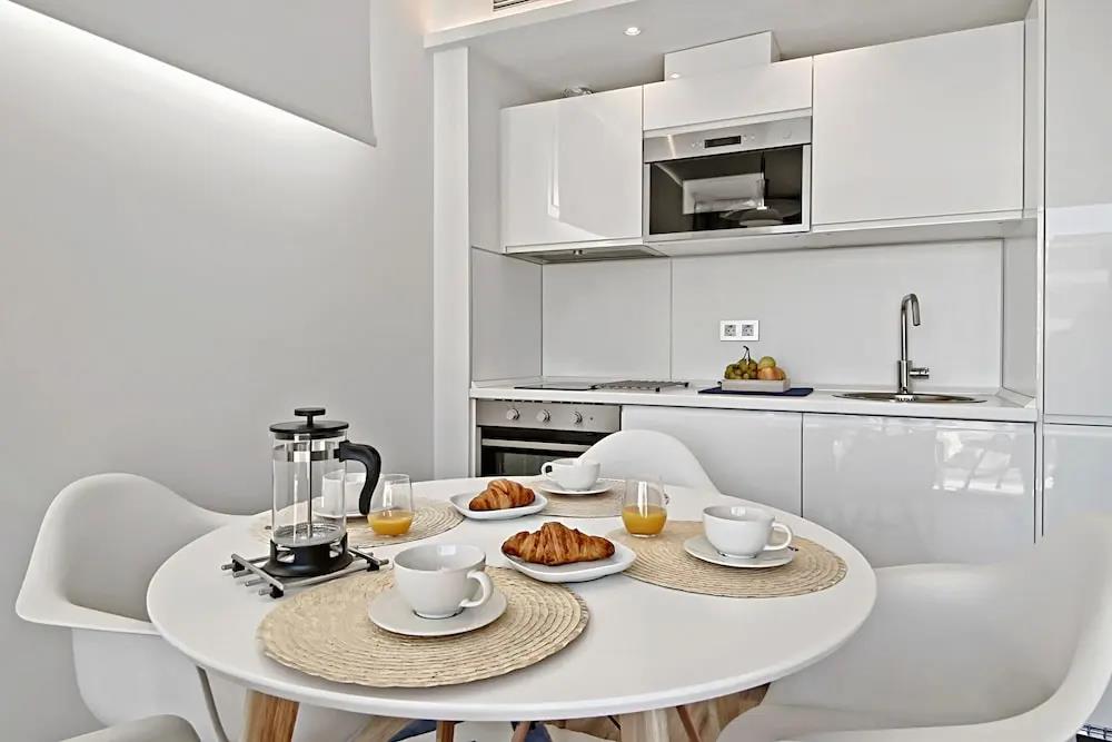 Carihuela Suites 0*