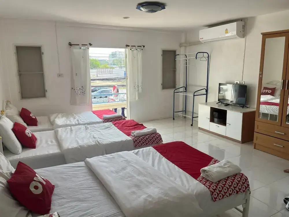 Sabai Place 2*