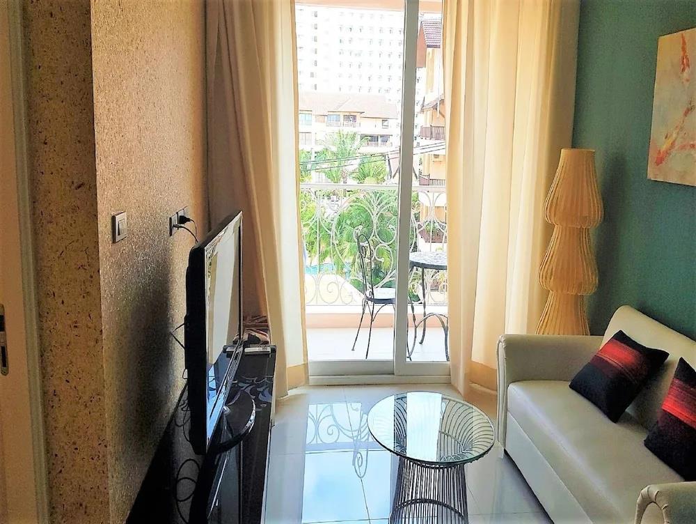 Grand Caribbean Resort Pattaya 1 Bedroom 4th Floor 3*