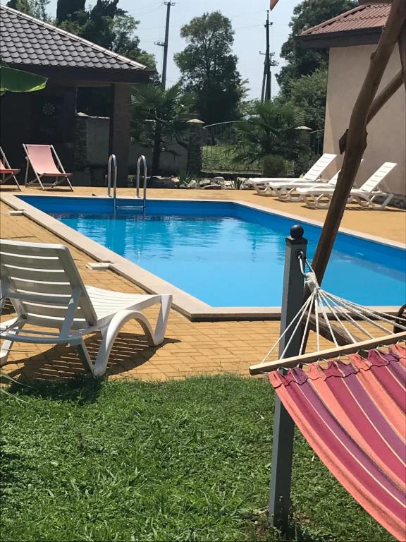 Apsua Villa 0*