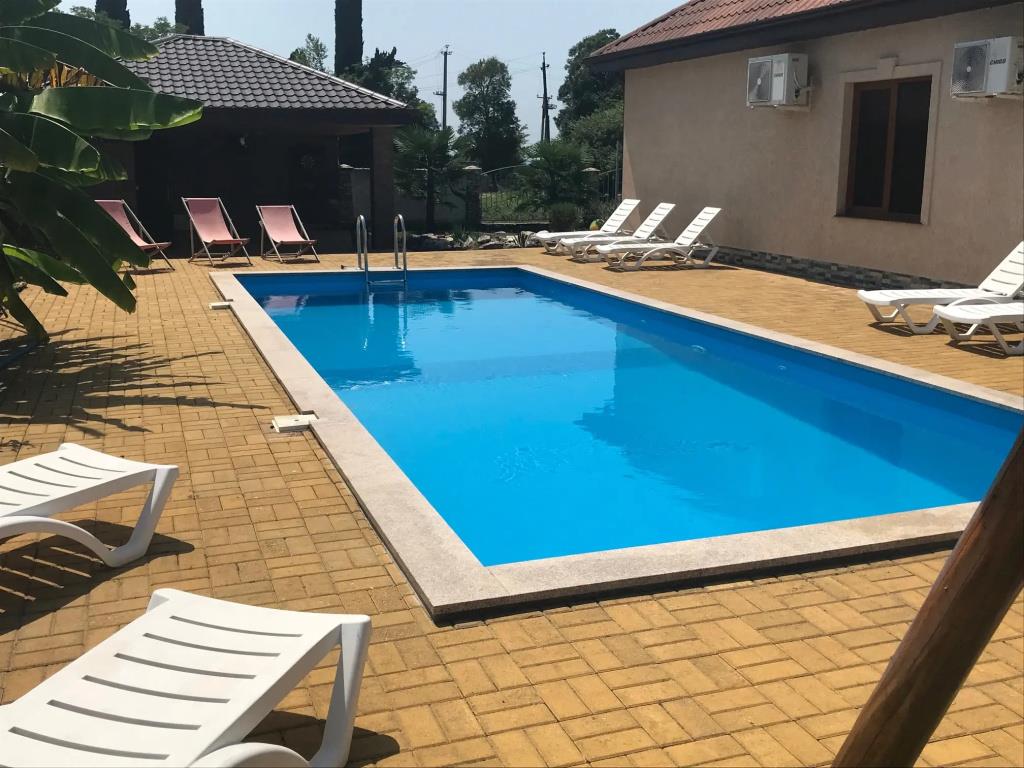 Apsua Villa 0*