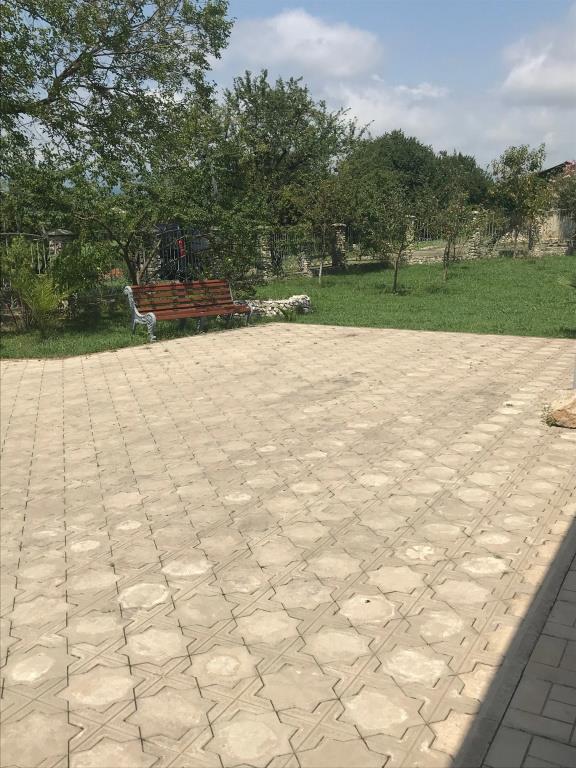 Apsua Villa 0*