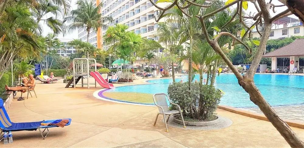 Sea Pool View at View Talay 1 Condo Pattaya 0*