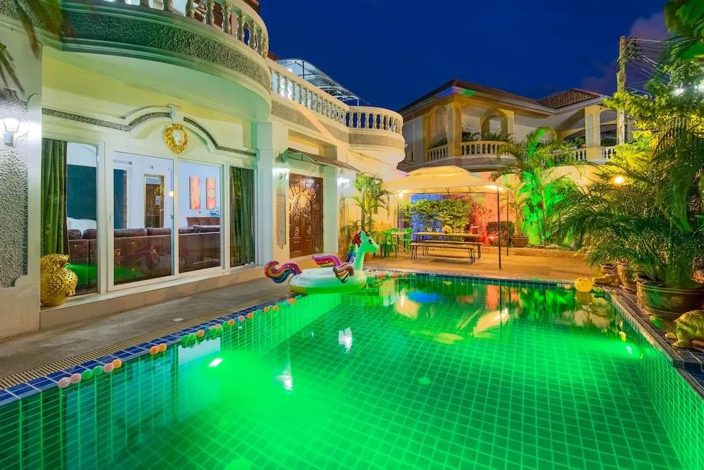 Grand T.W. Home 1 3*