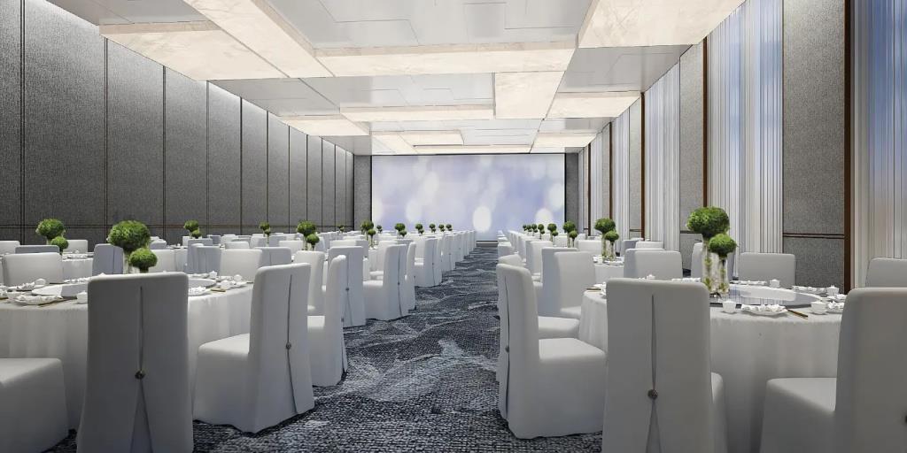 Crowne Plaza Dalian Xinghai by IHG 3*