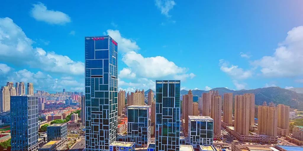 Crowne Plaza Dalian Xinghai by IHG 3*