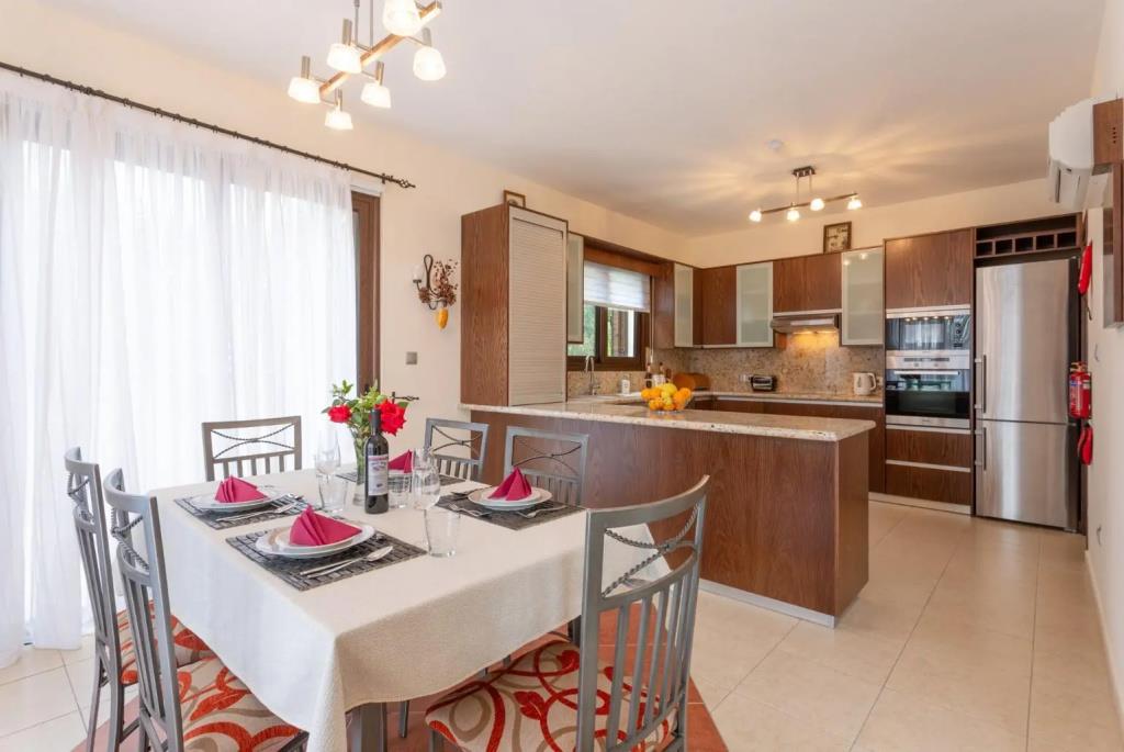 Villa Evelina Large Private Pool Walk to Beach Sea Views A C Wifi Eco-friendly - 3019 0*