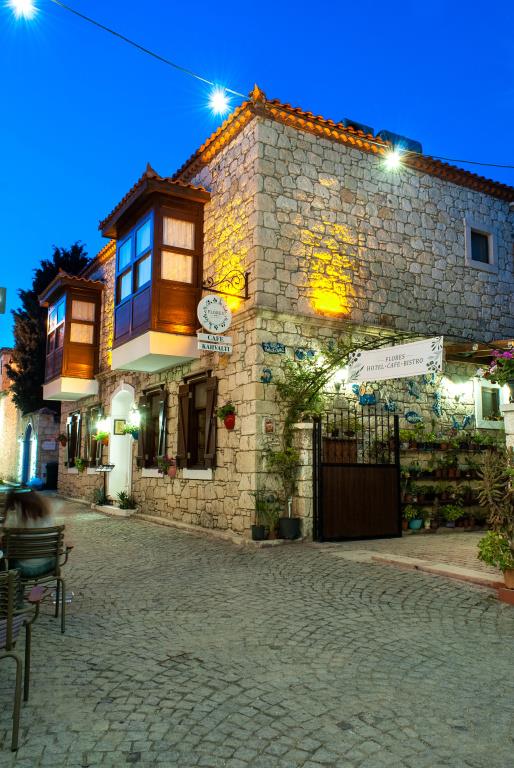 Flores Alacati Hotel 0*