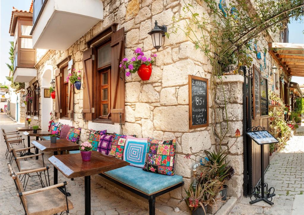 Flores Alacati Hotel 0*