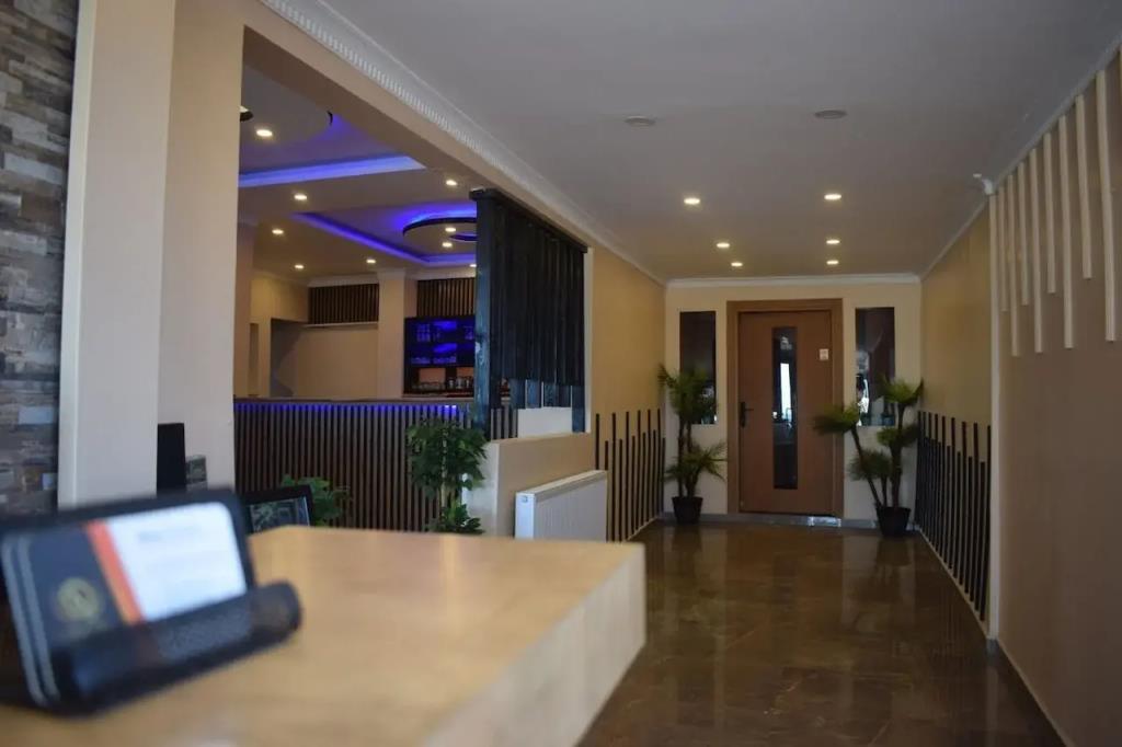 Airport Kumsal Otel 2*