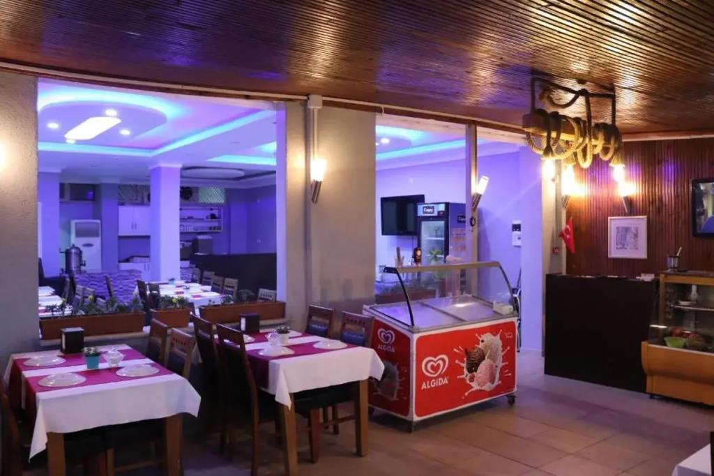Airport Kumsal Otel 2*