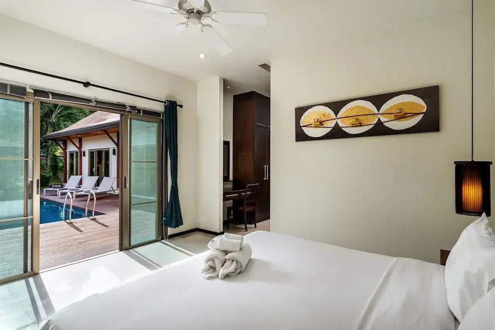 Emerald Pool Villa 0*