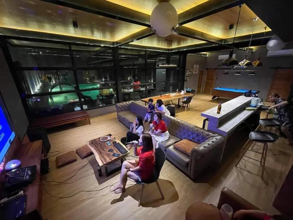 Dojo Pool Villa 0*
